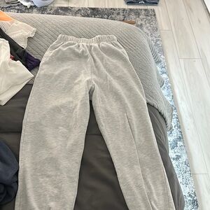 Grey sweatpants in an xs!!